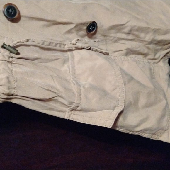 Banana Republic Beige Army Style Vest - Picture 2 of 4